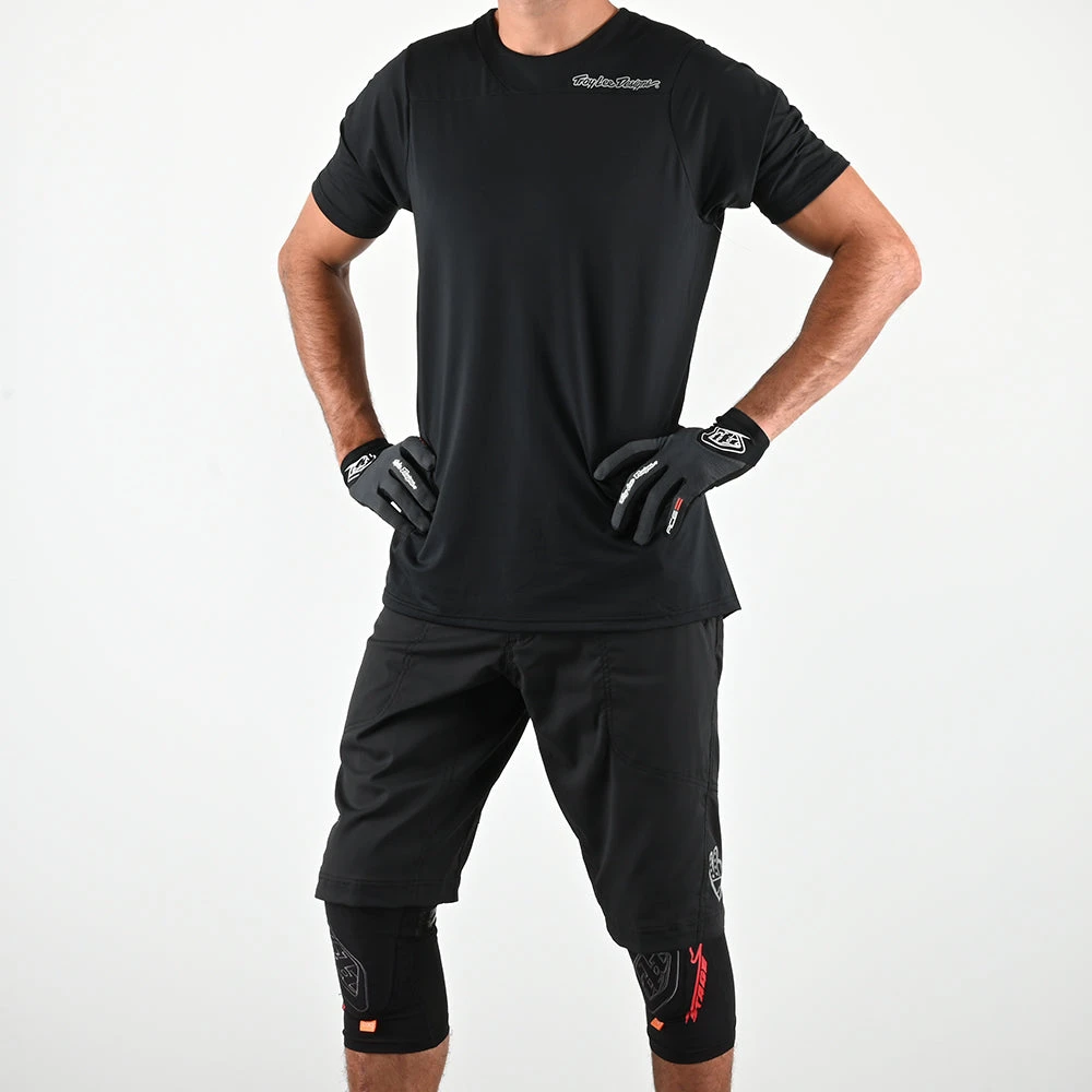 Troy Lee Designs Skyline Short W/Liner Solid Black - Image 3