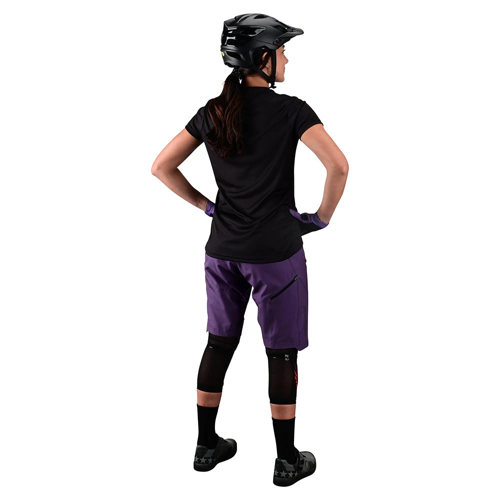 Troy Lee Designs Womens Lilium Short W/Liner Solid Orchid - Image 4
