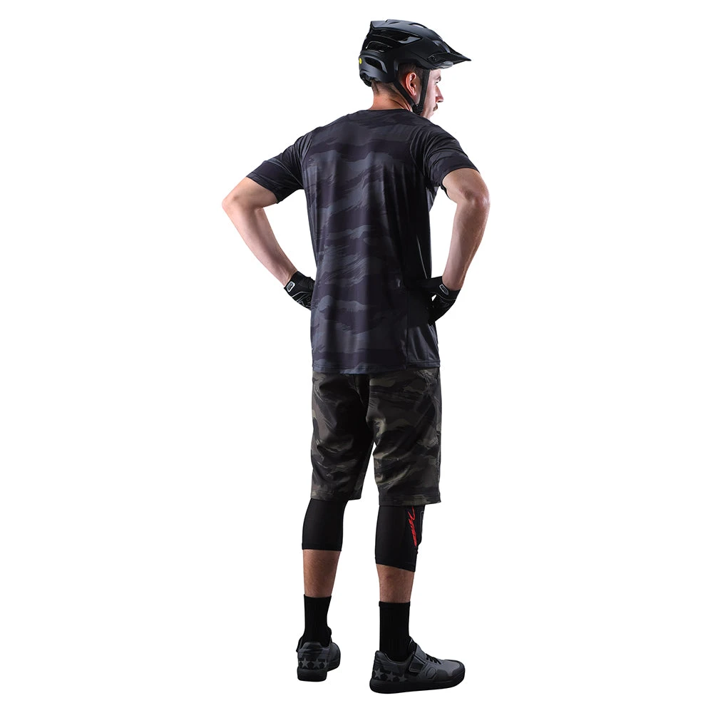 Troy Lee Designs Skyline Short No Liner Brushed Camo Military - Image 5